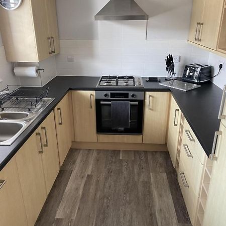Burry Port Harbour Apartment Buitenkant foto